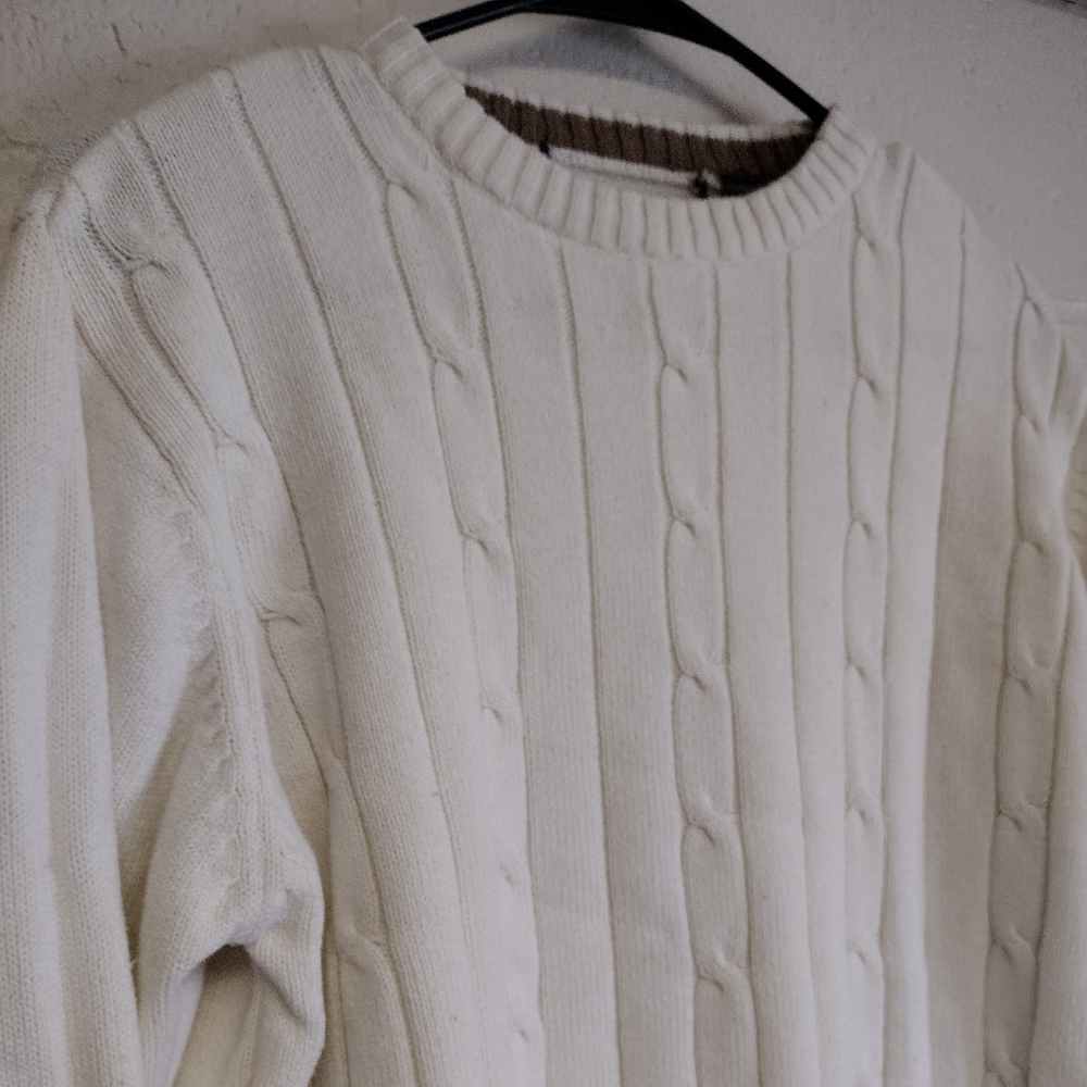 Men's Cream sweater size medium